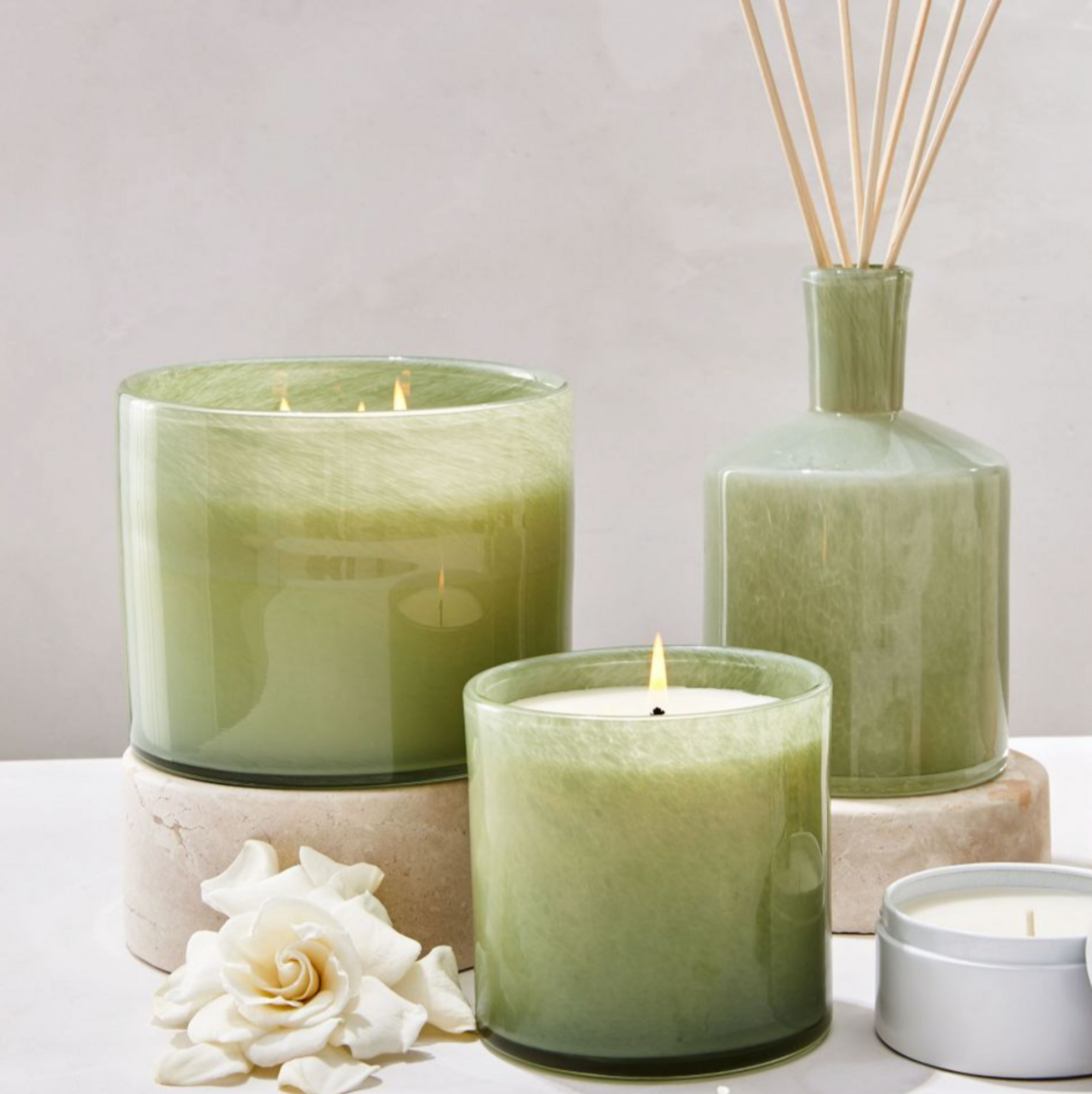 LAFCO - Fresh Cut Gardenia Signature Candle