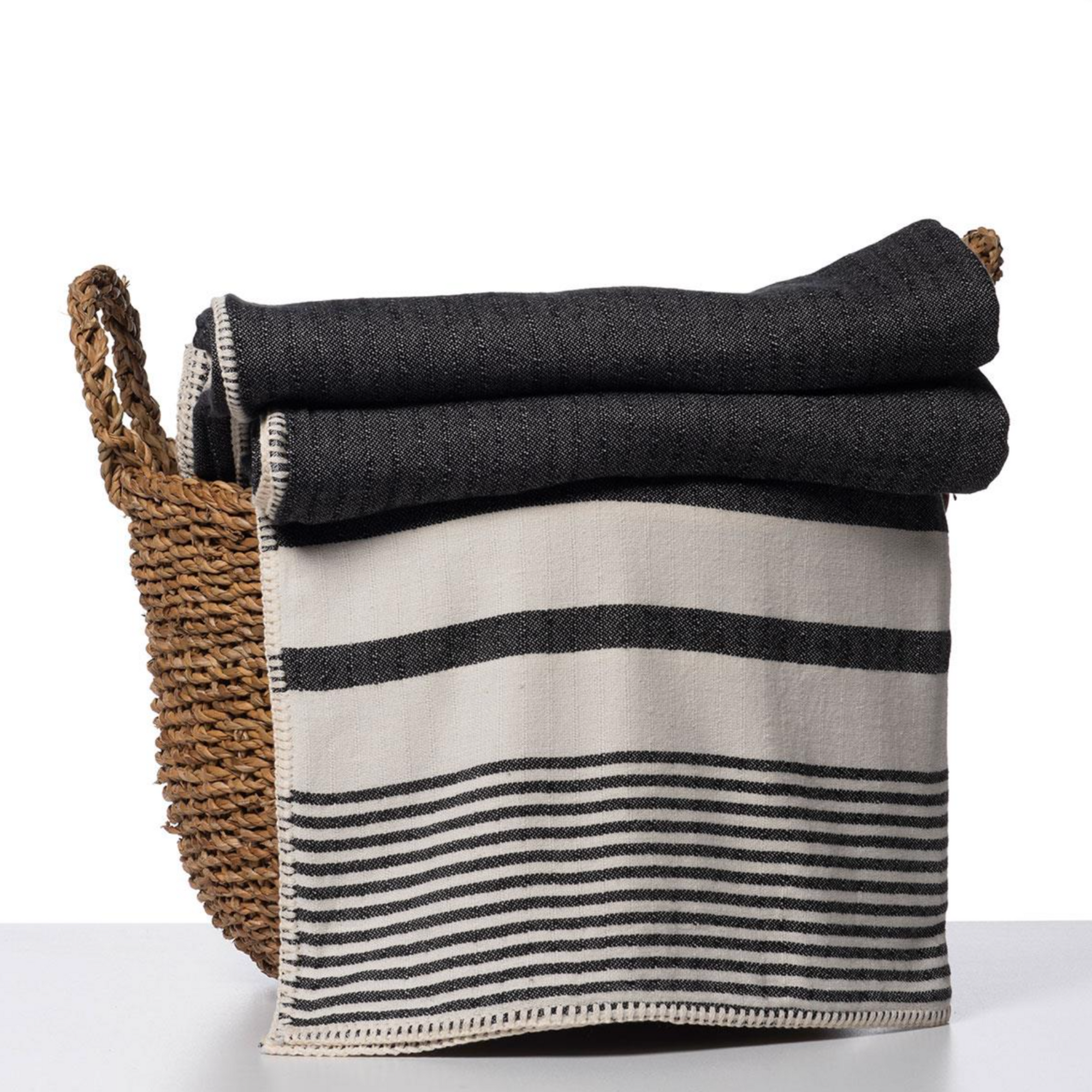 Double face throw with stitch 67x87 inches 100% cotton - Black