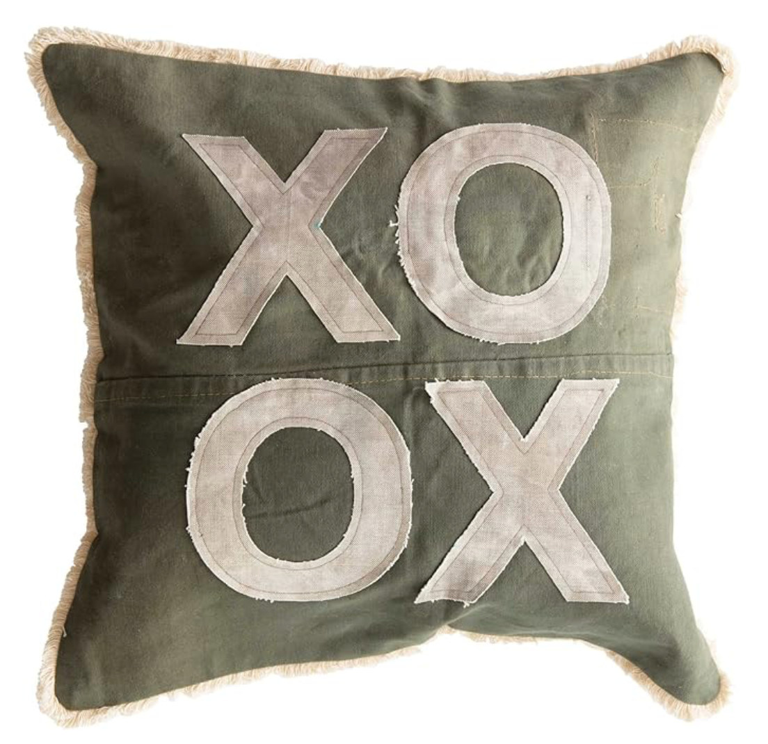 20" Square "X & O" Cotton Pillow w piping