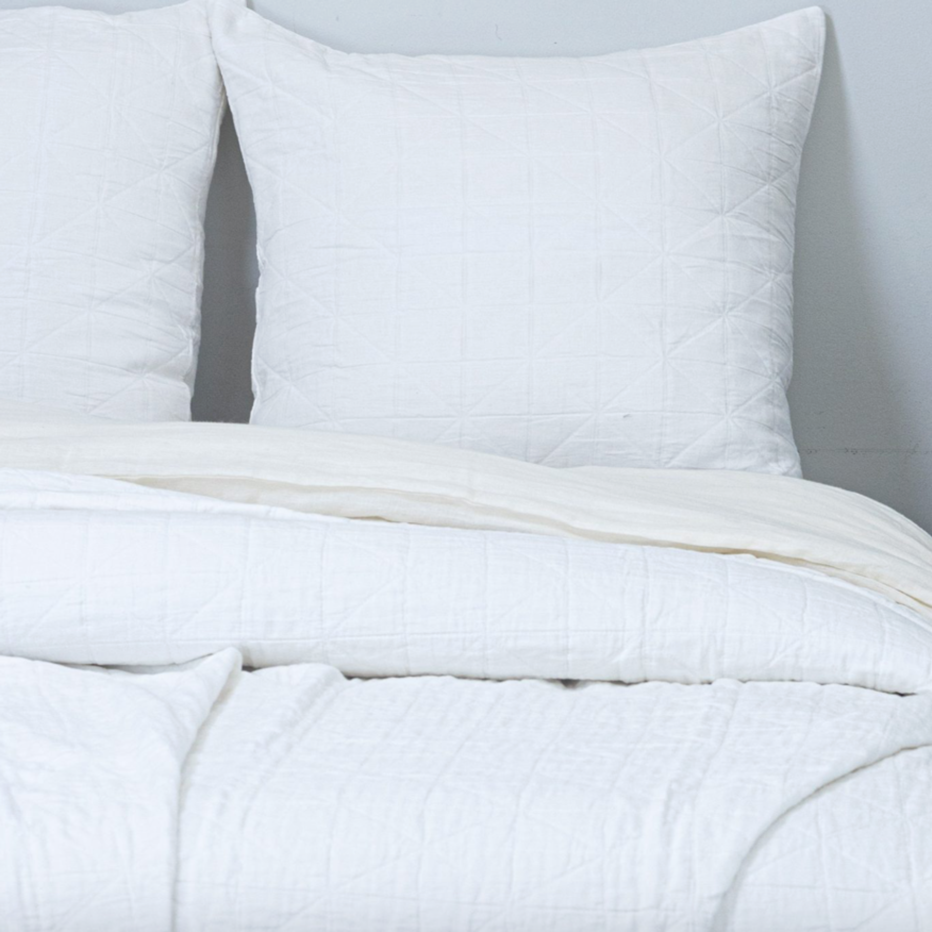 MARSHALL QUILT, WHITE