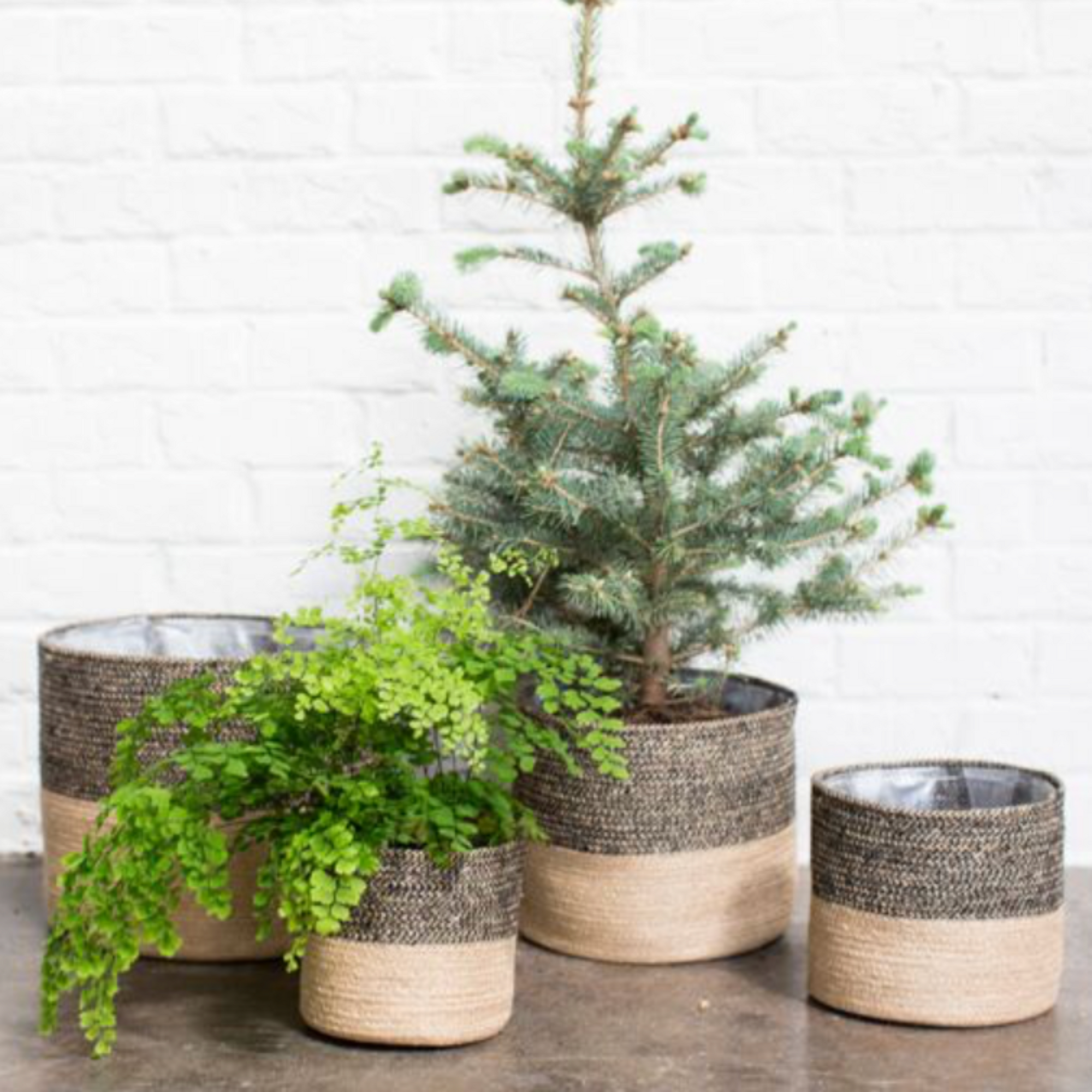 Lined Jute Basket 12.25x10.75