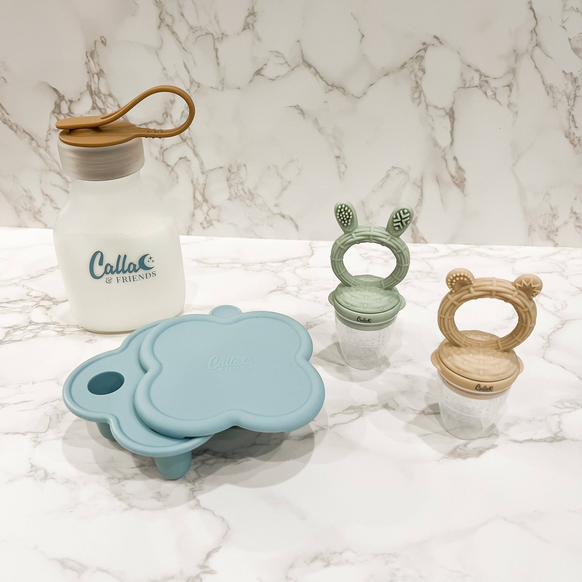 The Nourishing Nibbler Bunny Feeder: Subtle Green