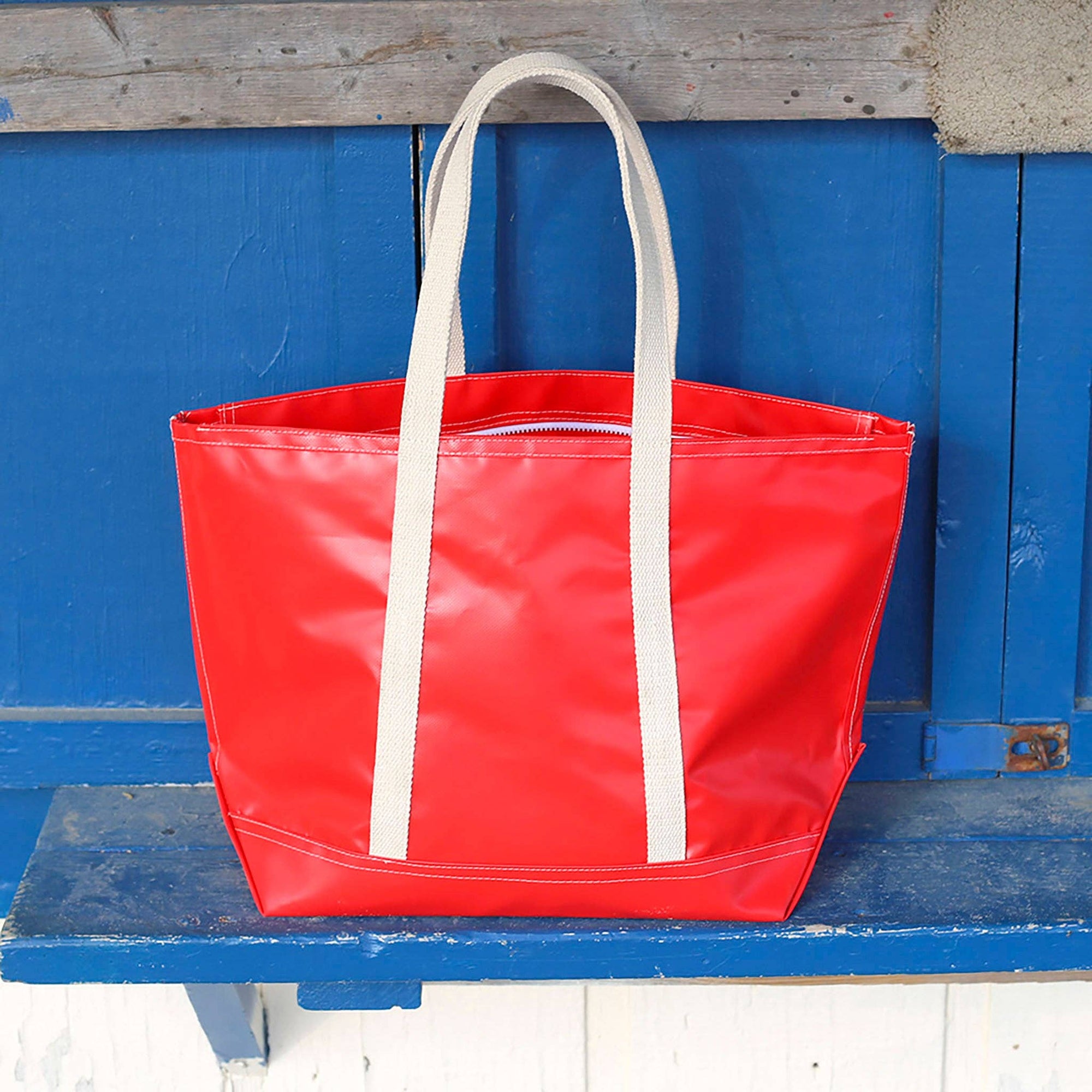 Big Sur Splash Tote: Blue