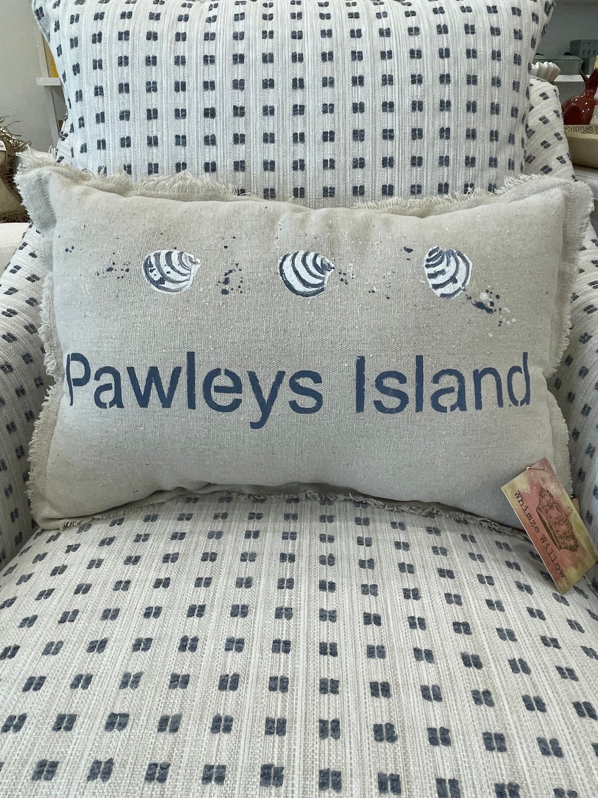 Pawleys Island small lumbar pillow 1 shell/3 shells