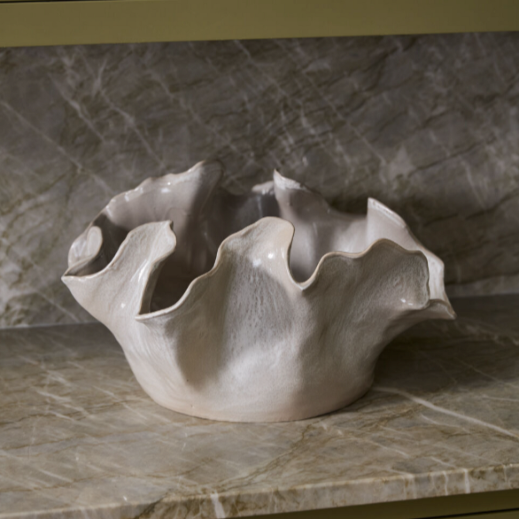 Waterfront Bowl 20"x 17"x 10.25"