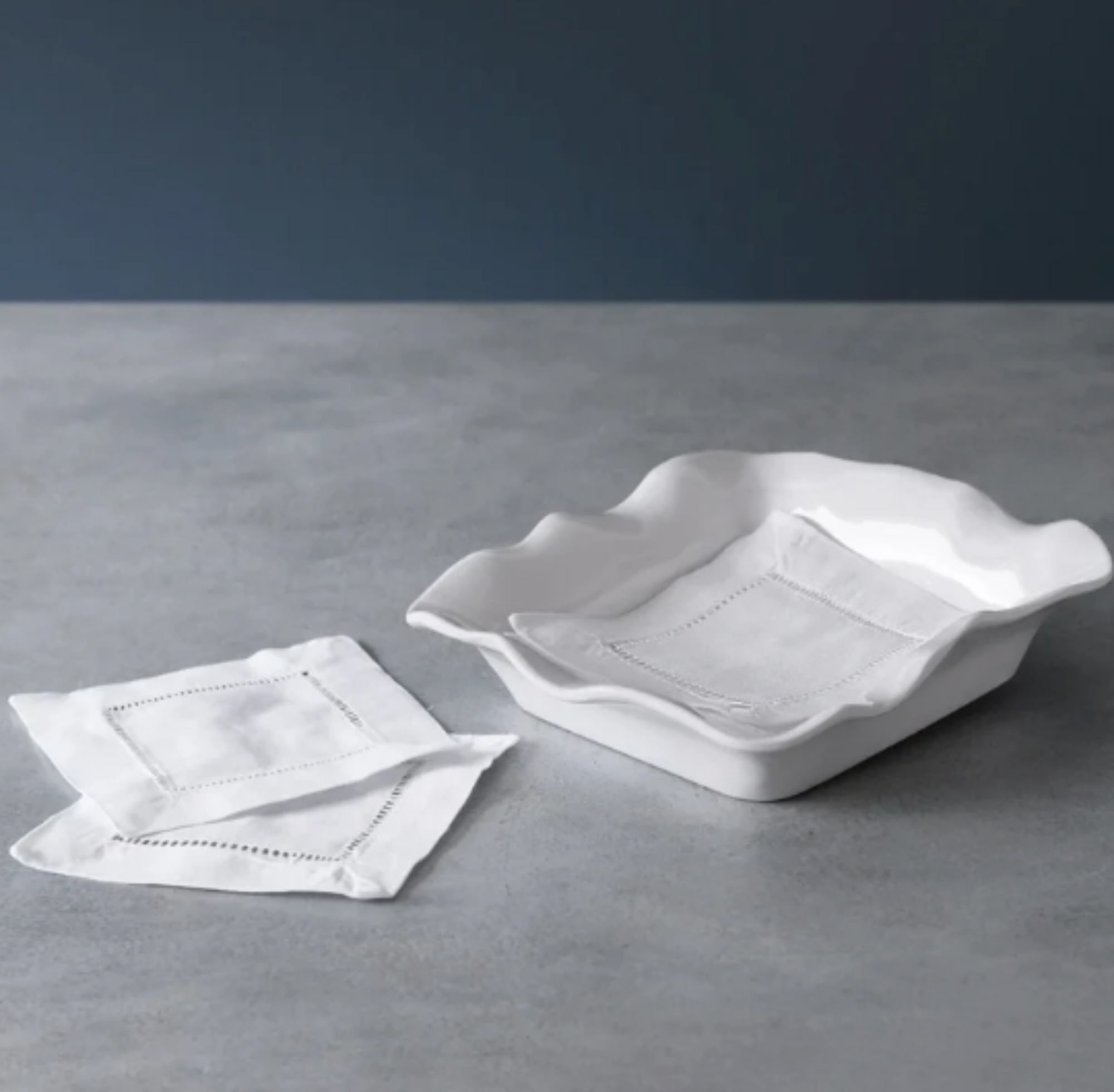 VIDA Havana Beverage Napkin Holder, White