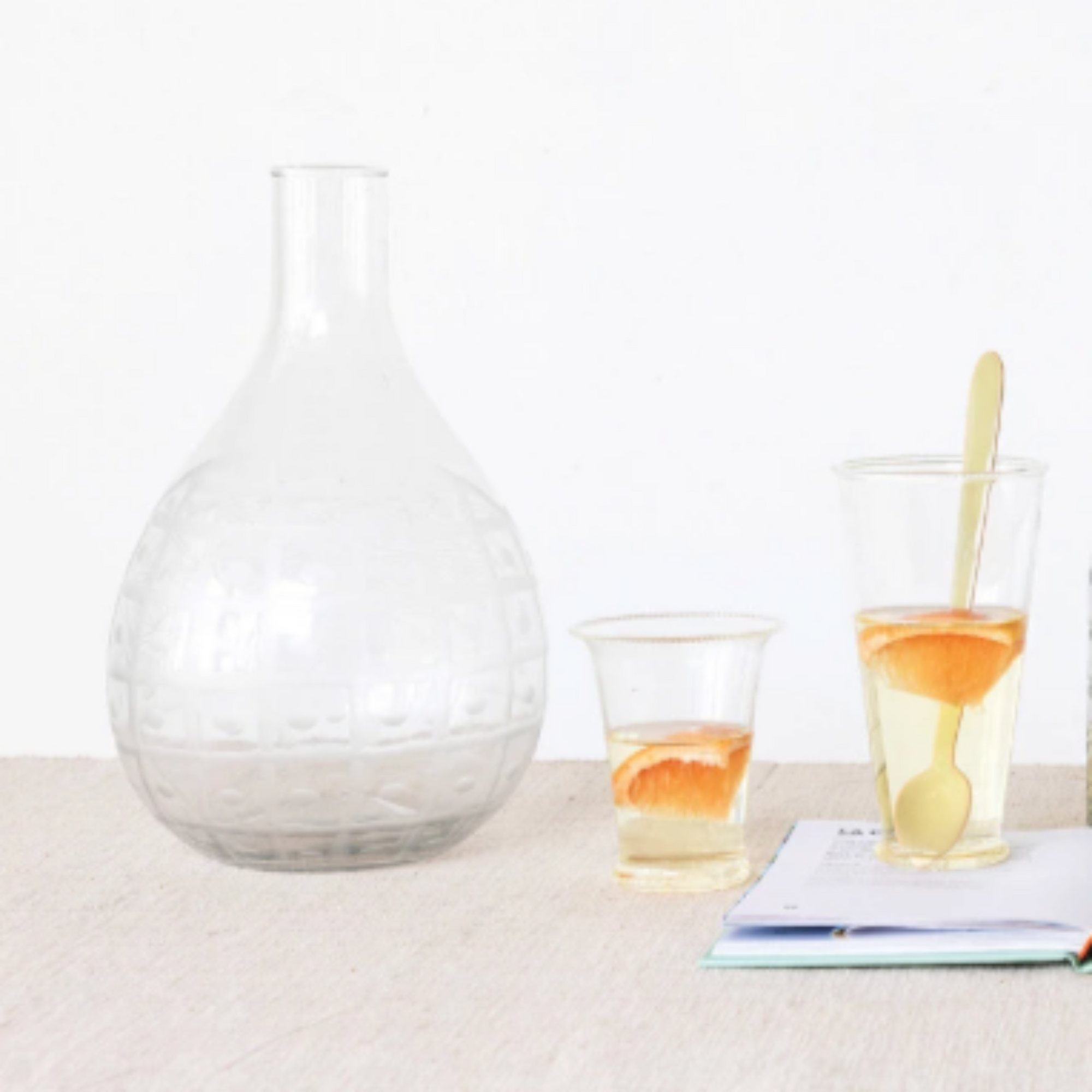 12 oz. Blown Drinking Glass w/ Etched Rim &amp; Base