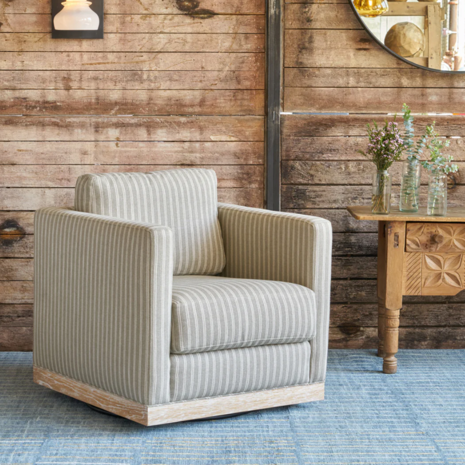 Cosmo Mini Chair from Cisco Home