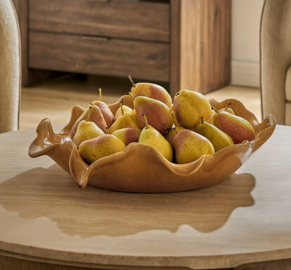 Golden Crest ruffle Indoor-Outdoor Bowl