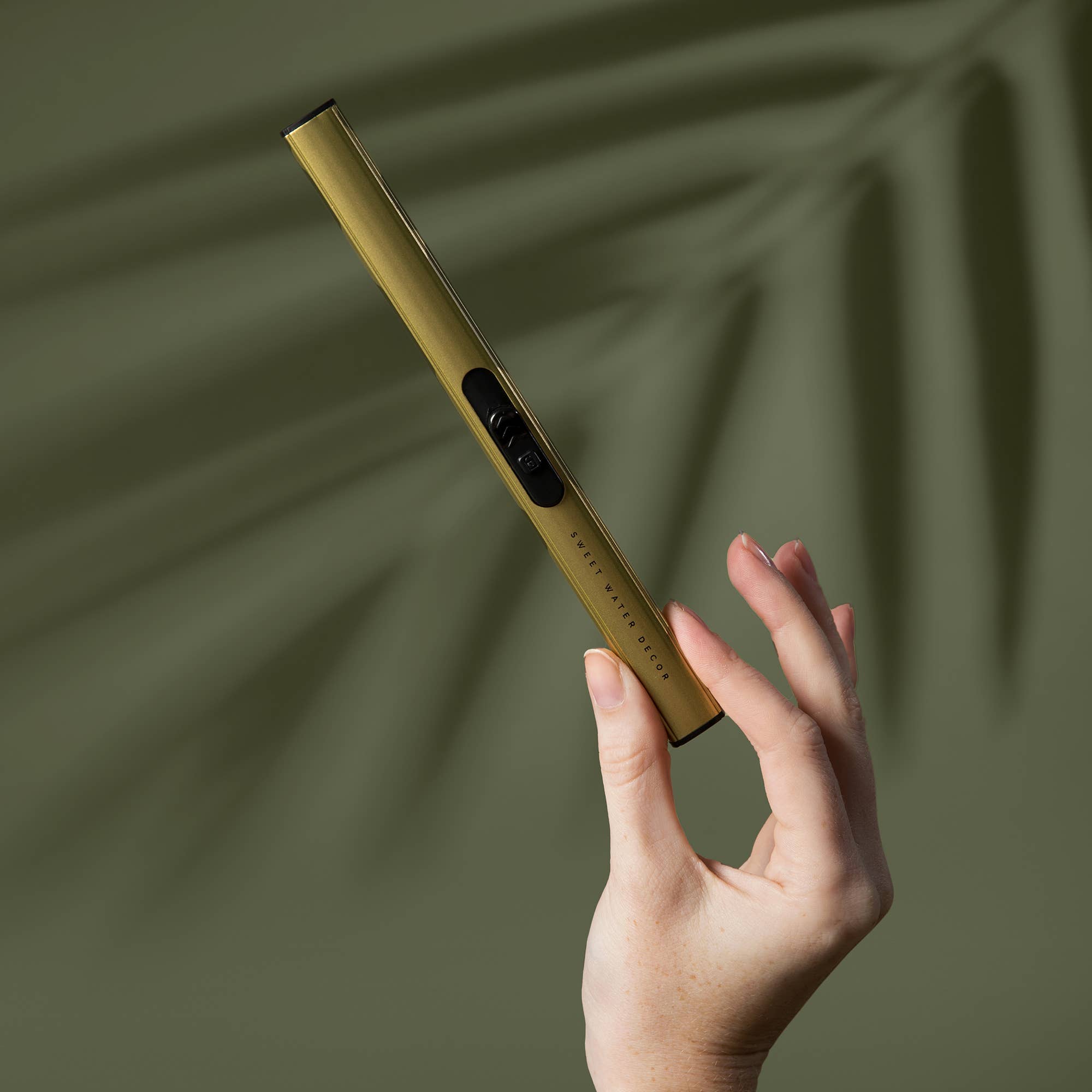 Gold Rechargeable Electric Lighter - Home Decor &amp; Gifts